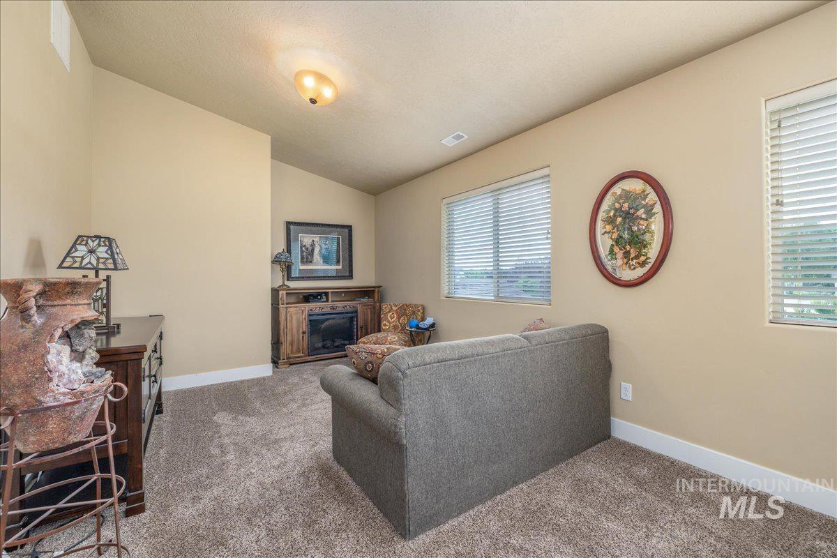 12621 S Carriage Hill Way