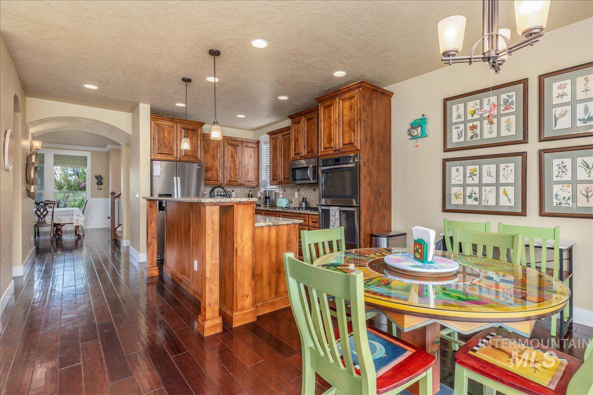 12621 S Carriage Hill Way