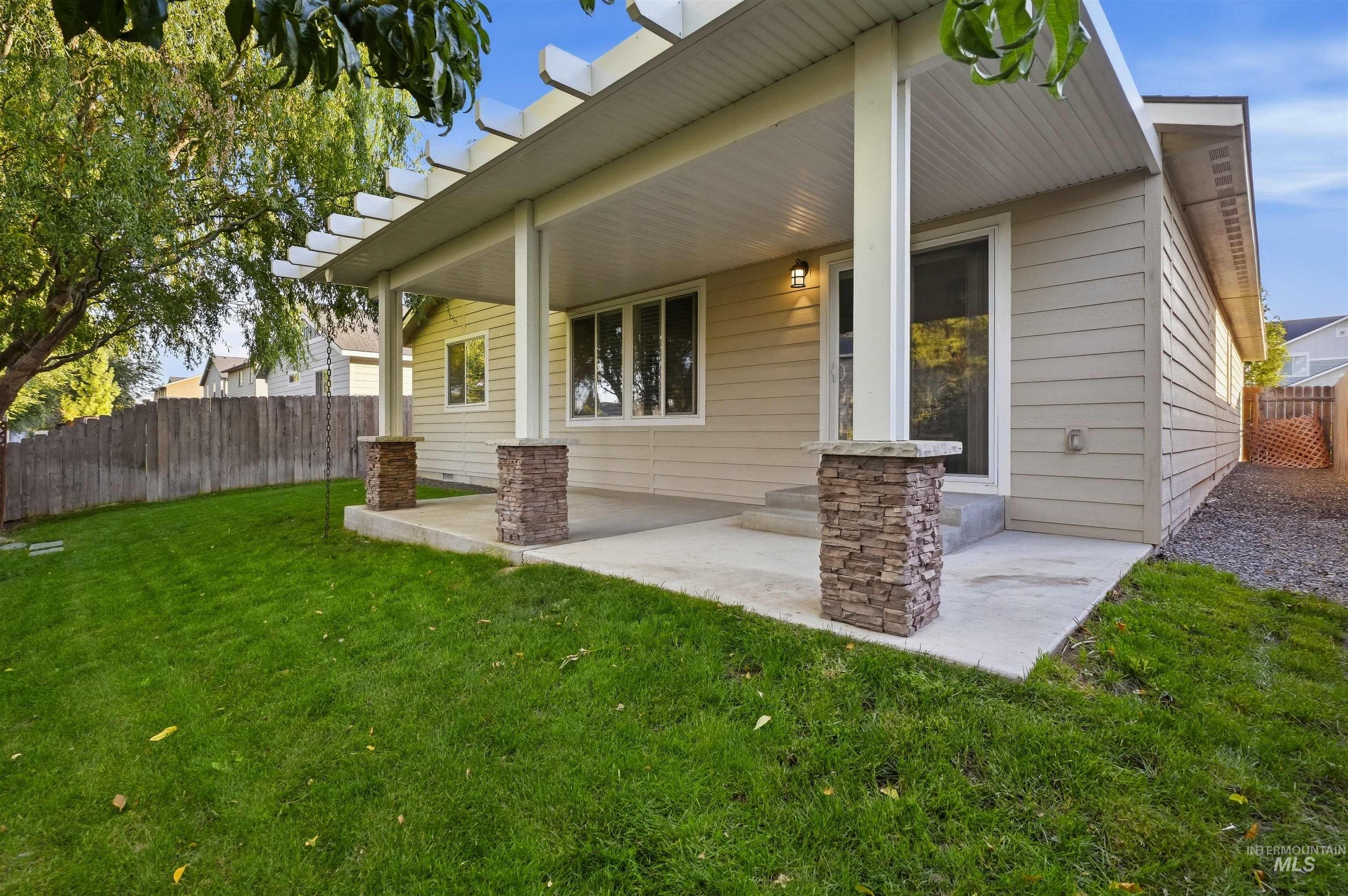 3423 NW 12th Ave