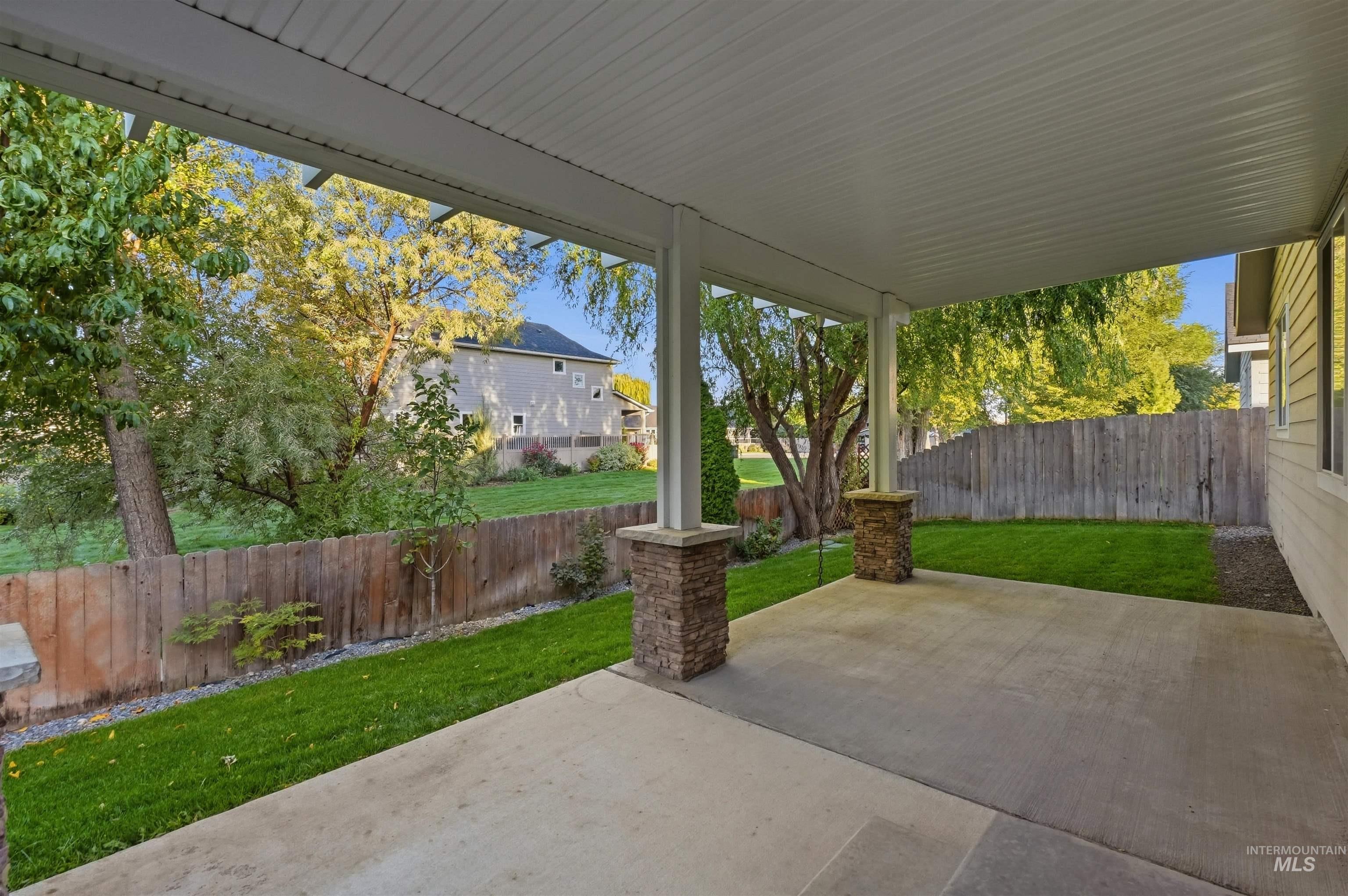 3423 NW 12th Ave