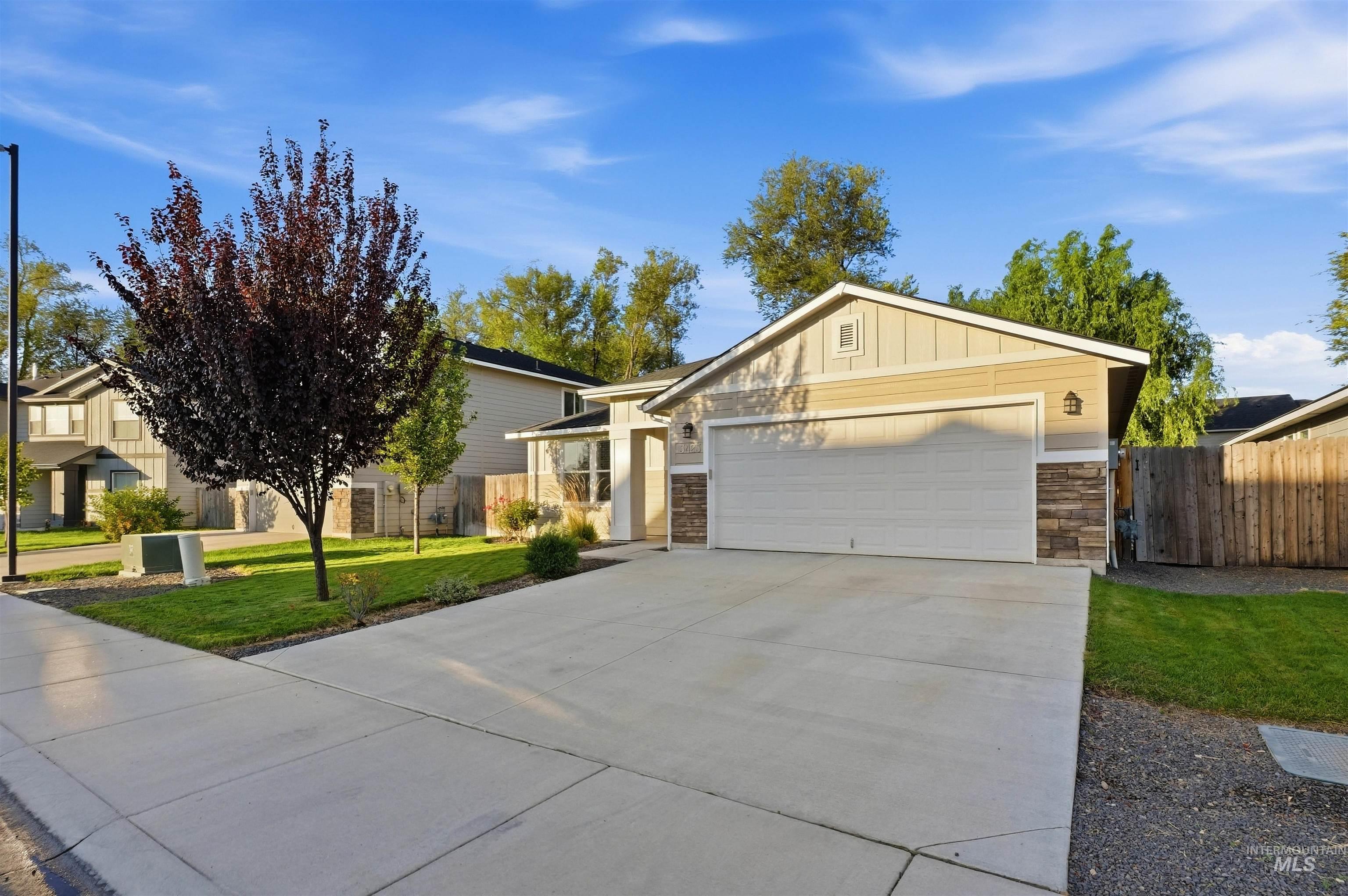 3423 NW 12th Ave