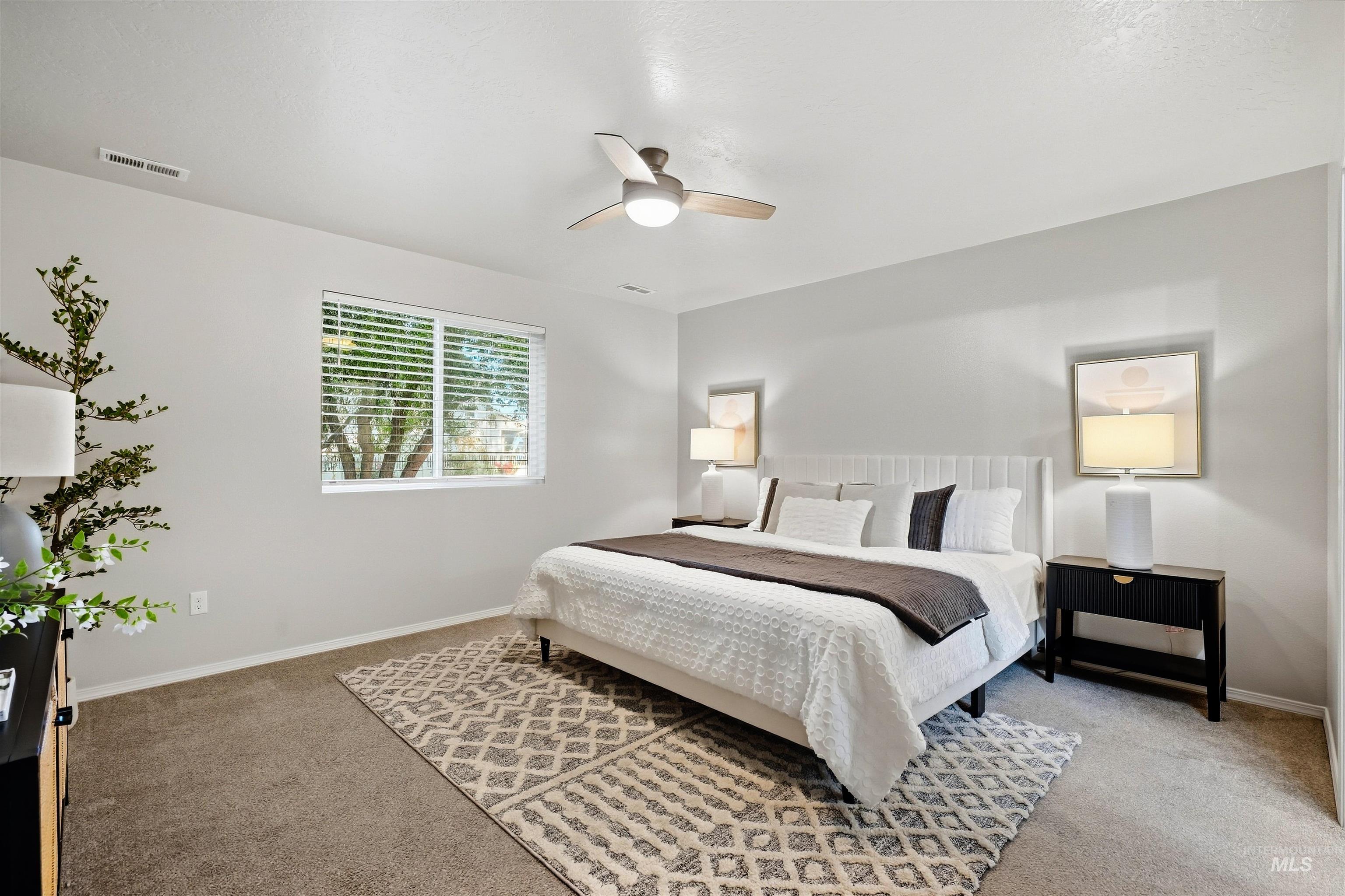 3423 NW 12th Ave