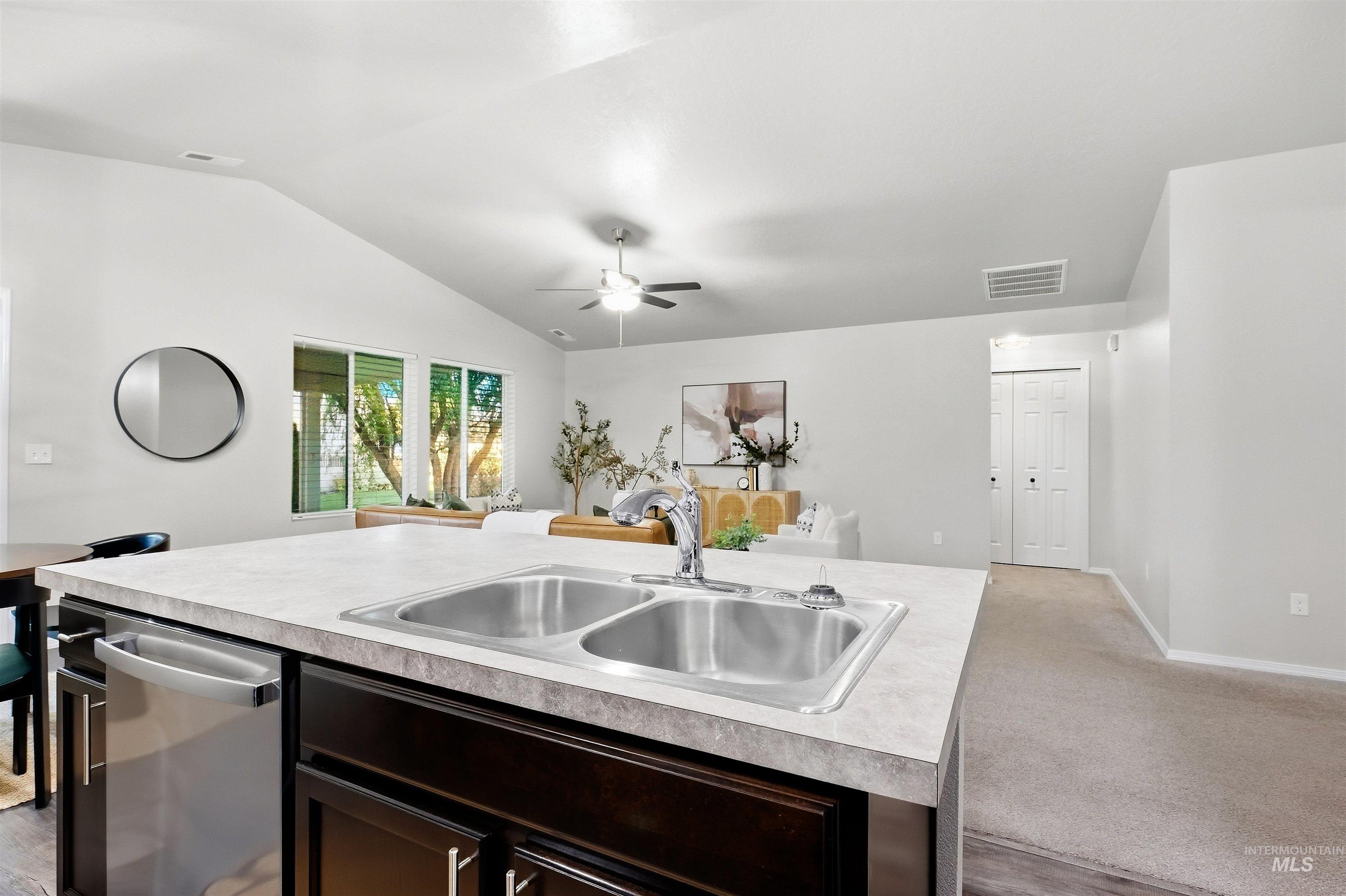 3423 NW 12th Ave