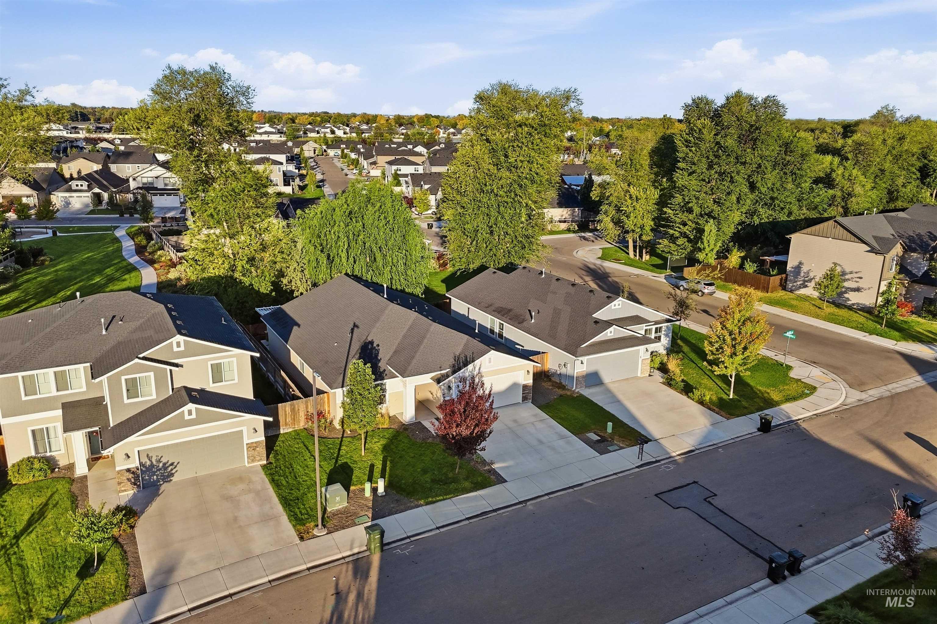 3423 NW 12th Ave