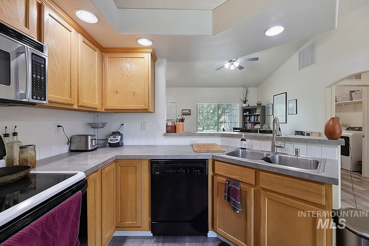 3700 E Downs Ave.