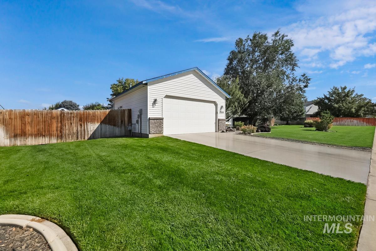3700 E Downs Ave.