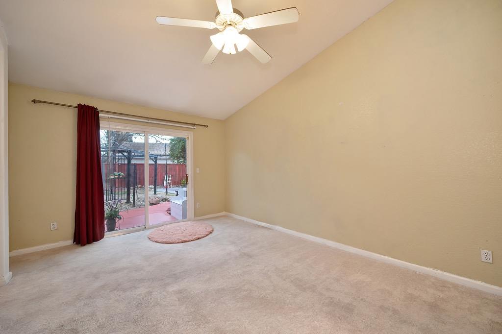 1004 Kirby Court