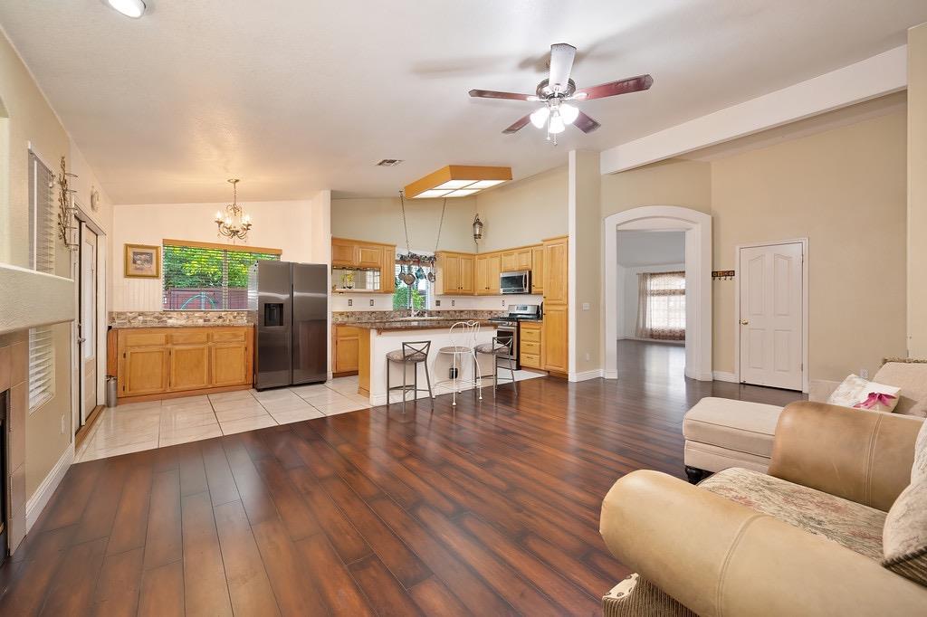 1004 Kirby Court