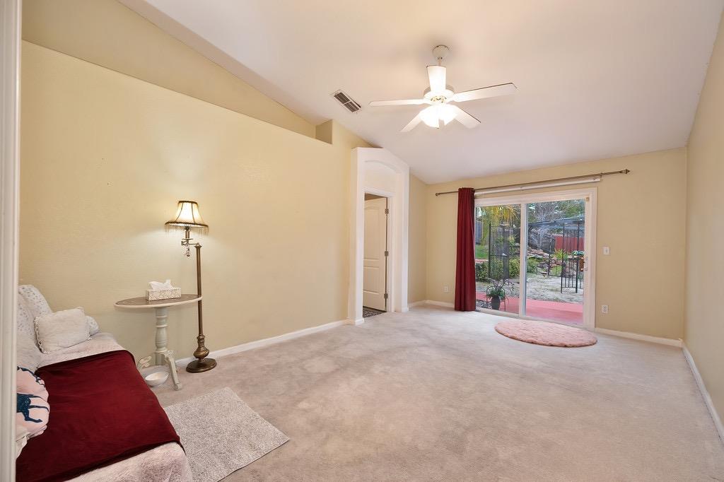1004 Kirby Court