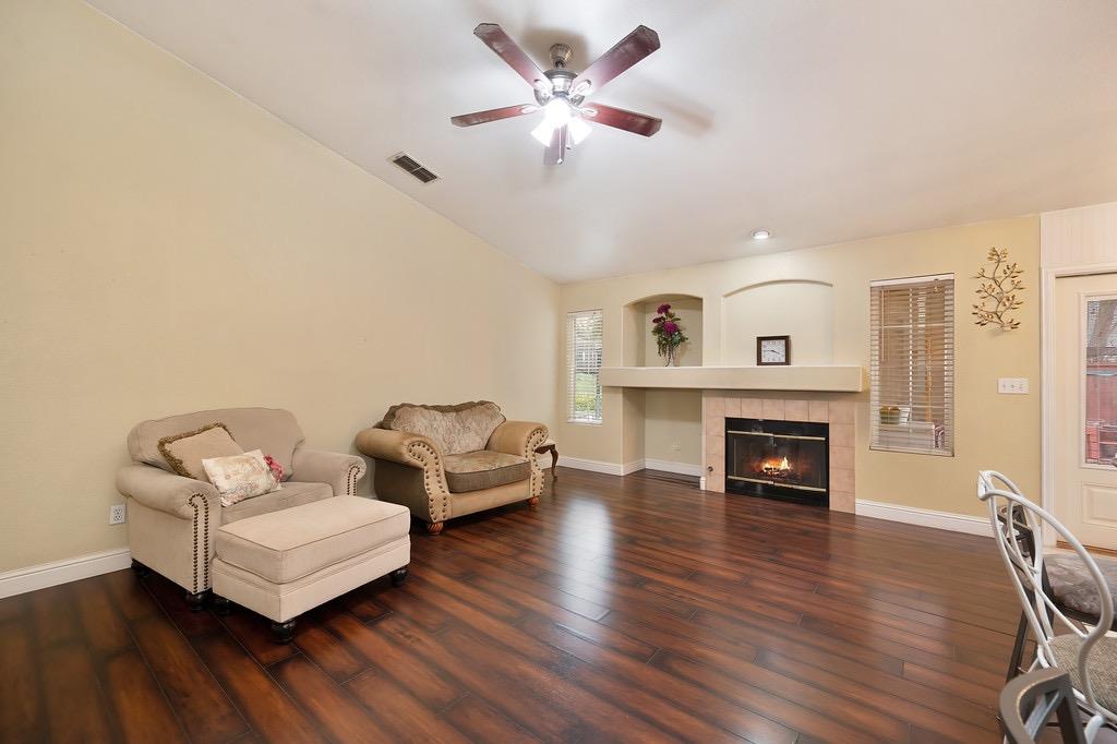 1004 Kirby Court