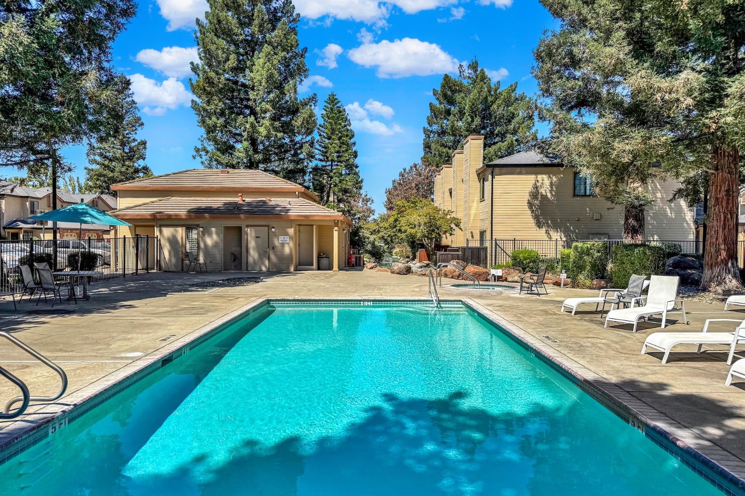 2250 Scarborough Drive Unit: #34
