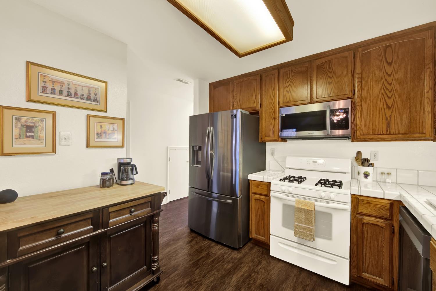 2250 Scarborough Drive Unit: #34