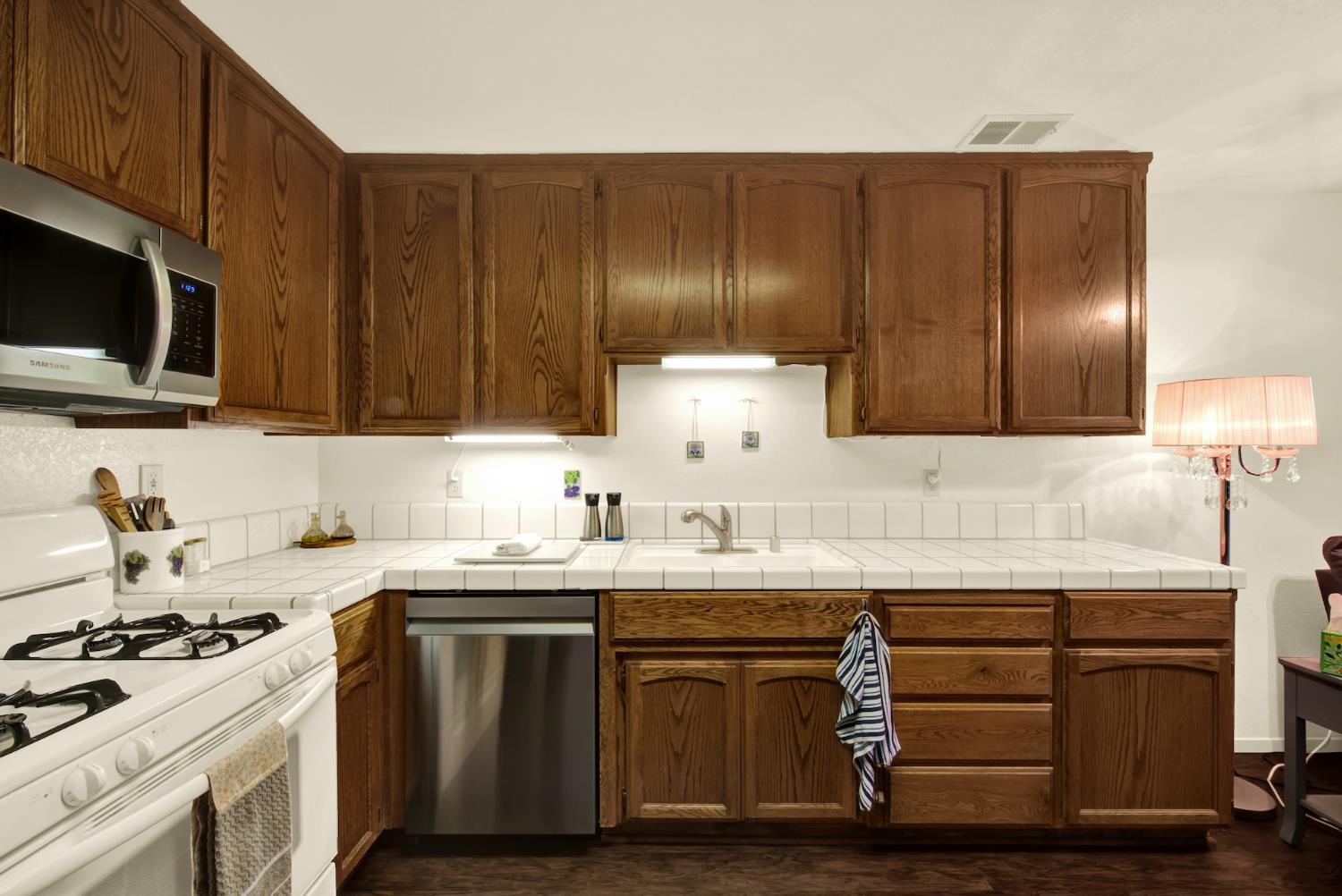 2250 Scarborough Drive Unit: #34