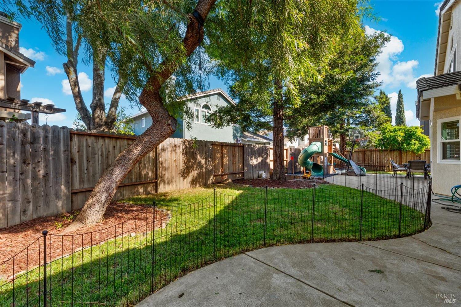 1236 Notre Dame Circle