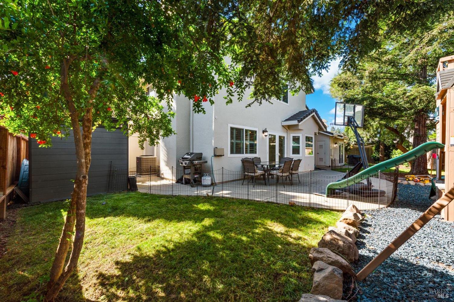 1236 Notre Dame Circle