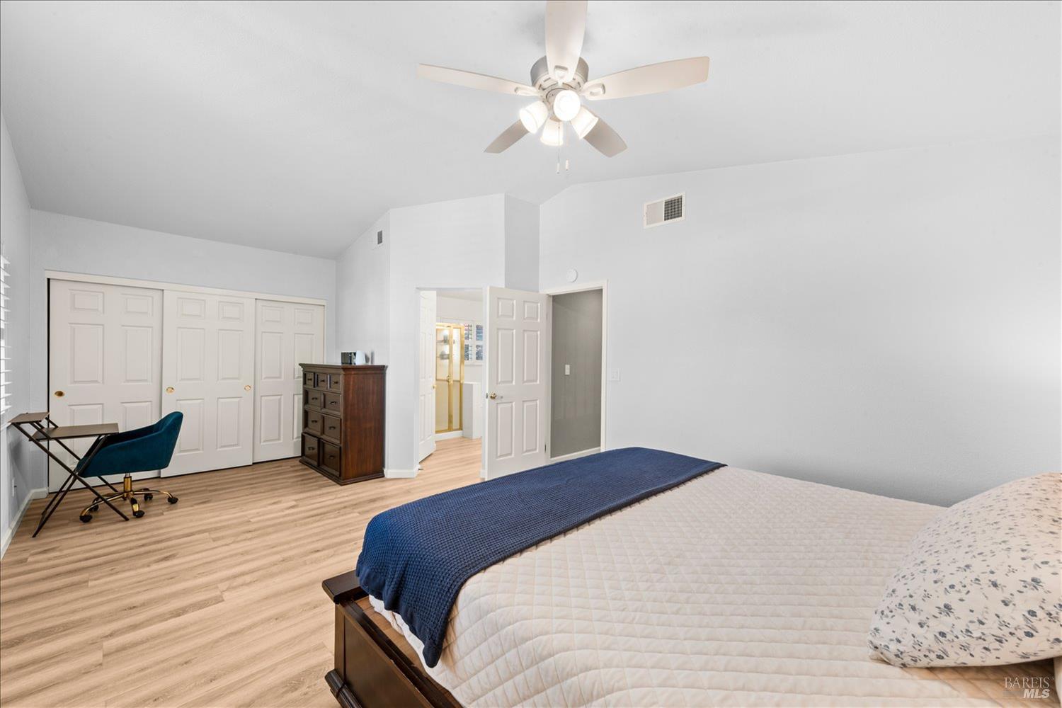 1236 Notre Dame Circle