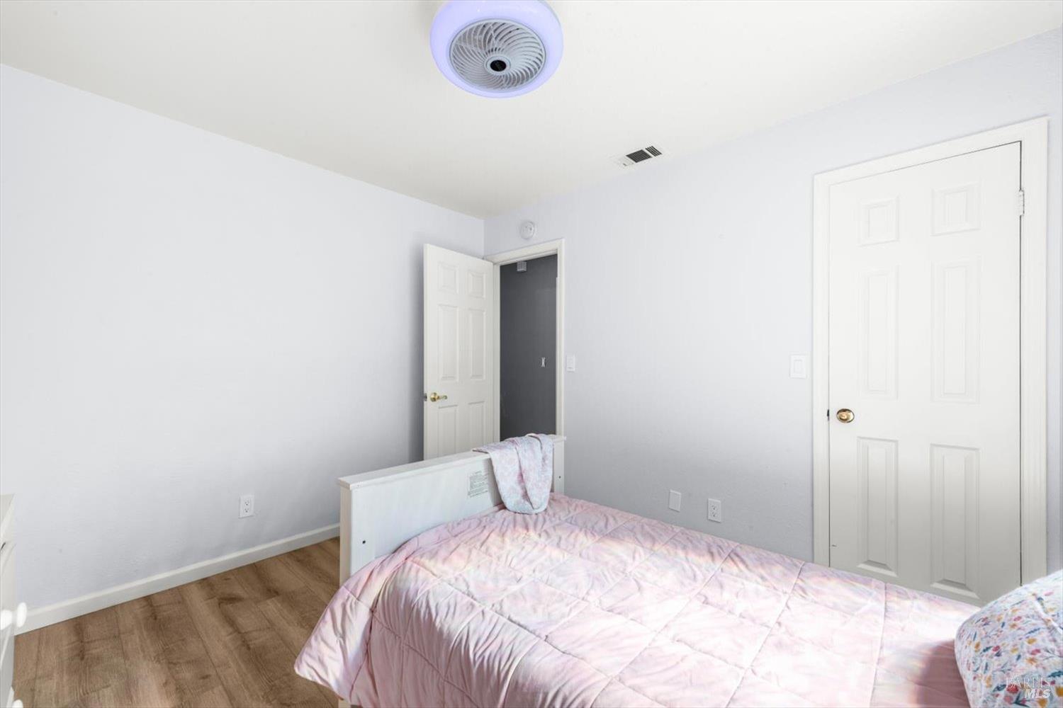1236 Notre Dame Circle