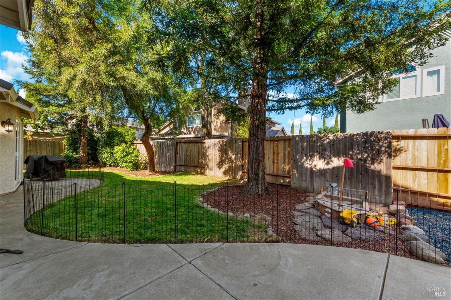 1236 Notre Dame Circle