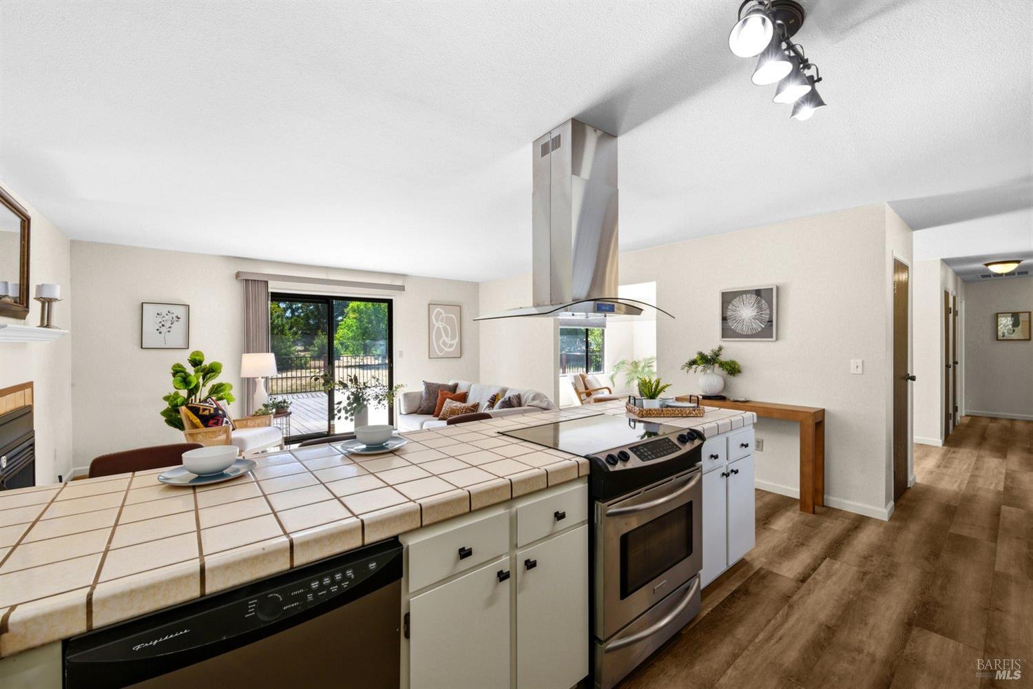 7936 Maverick Lane
