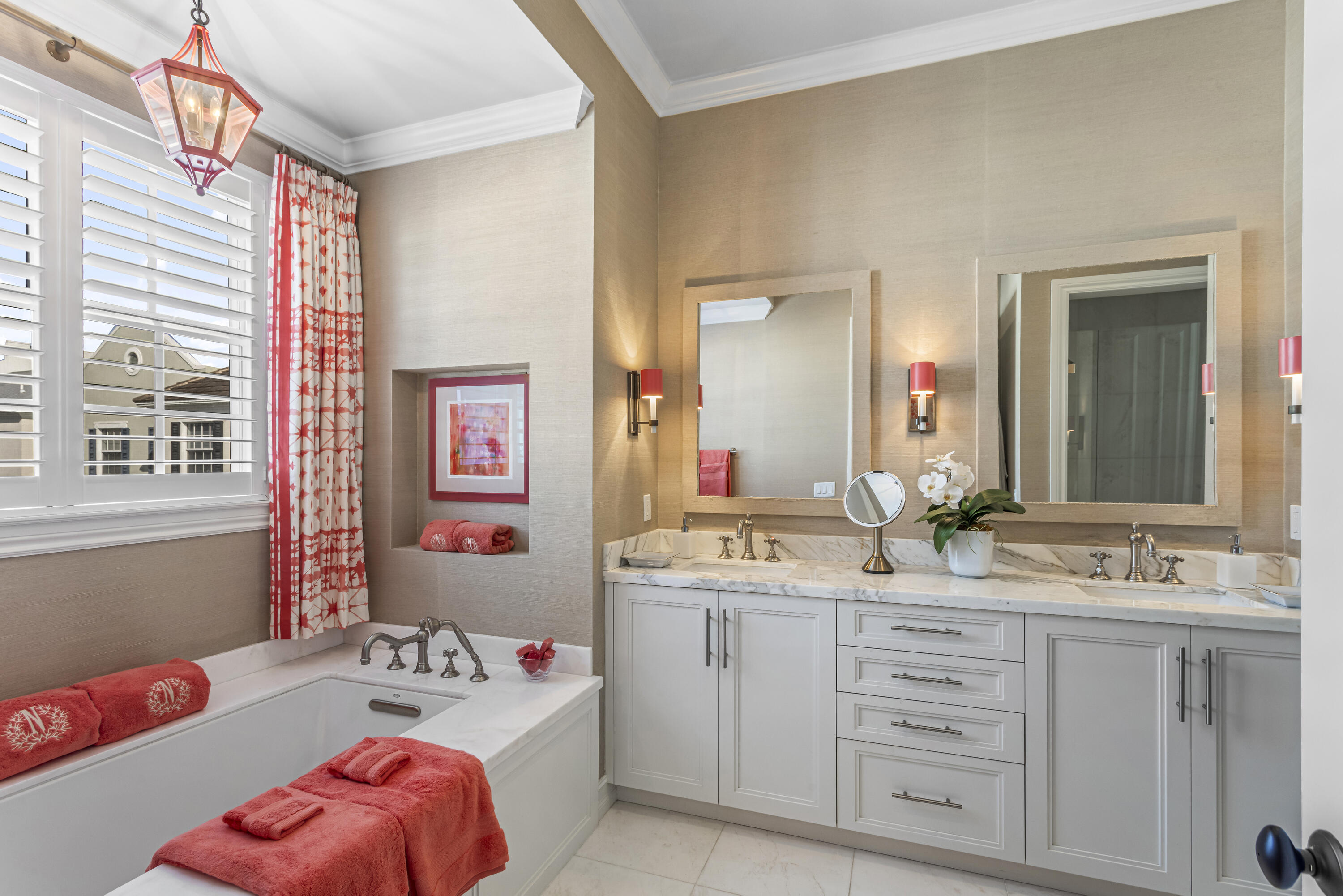 114 S Cannery Row Circle