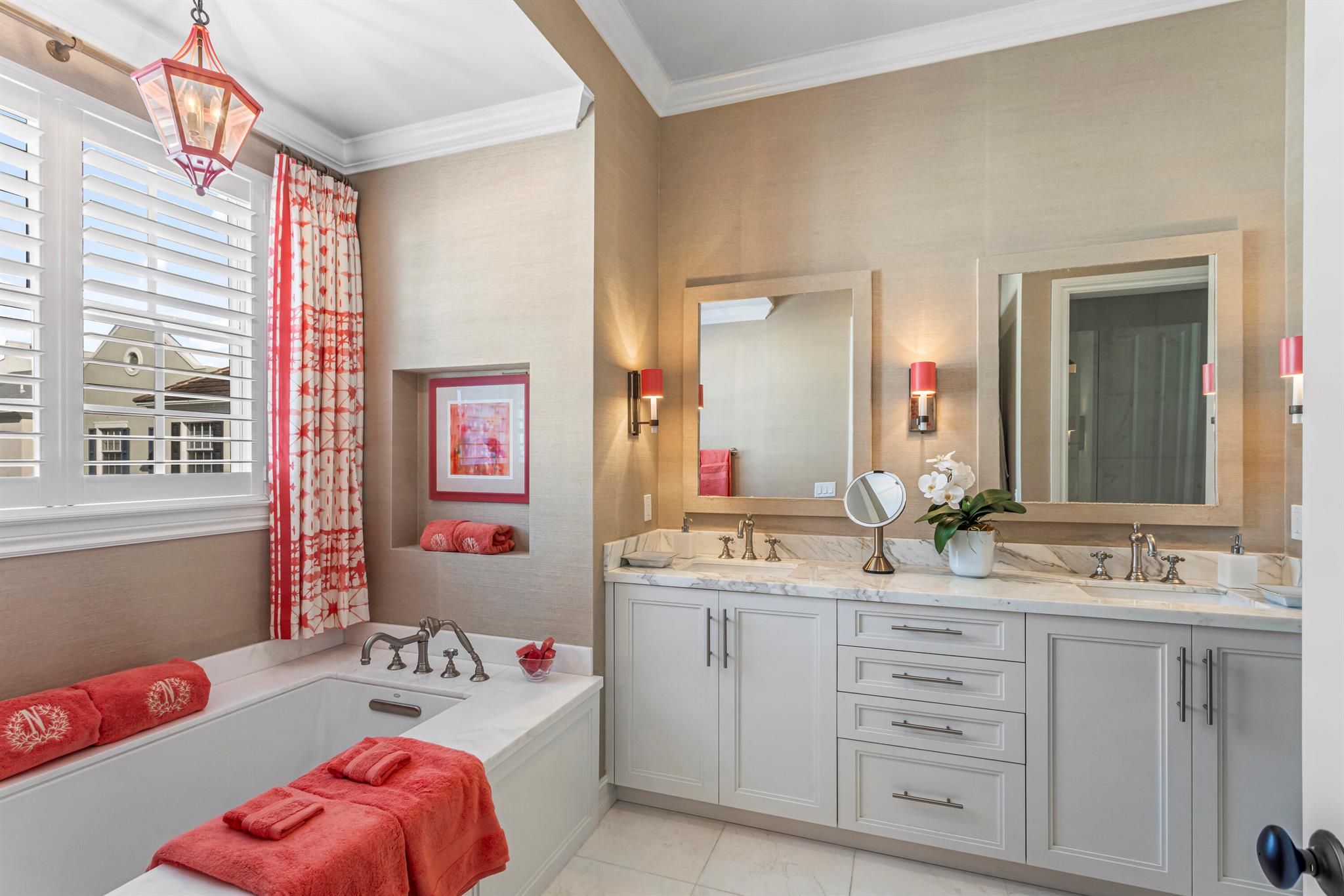 114 S Cannery Row Circle