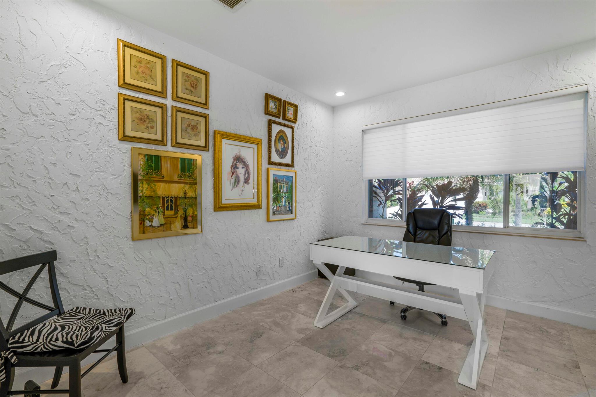 17611 Sealakes Drive