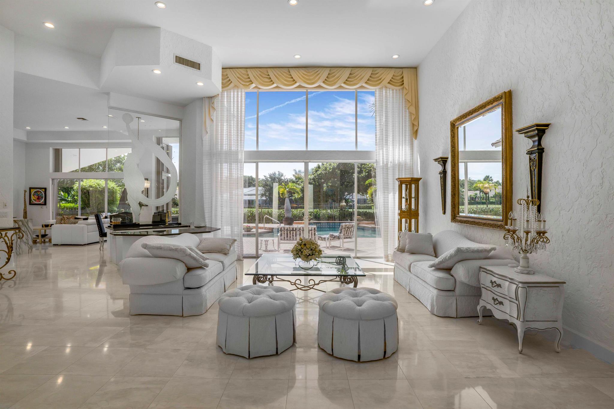 17611 Sealakes Drive