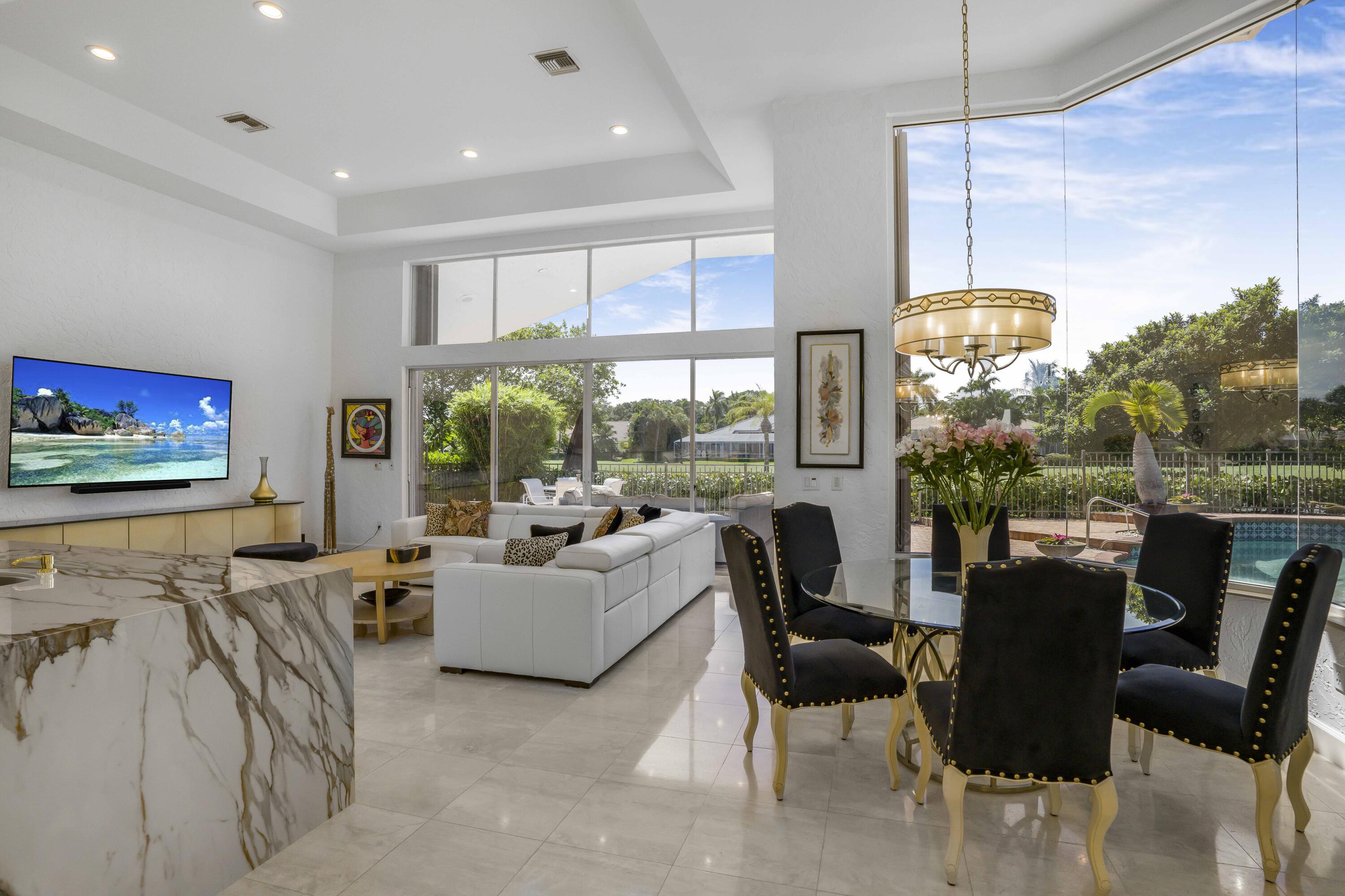 17611 Sealakes Drive