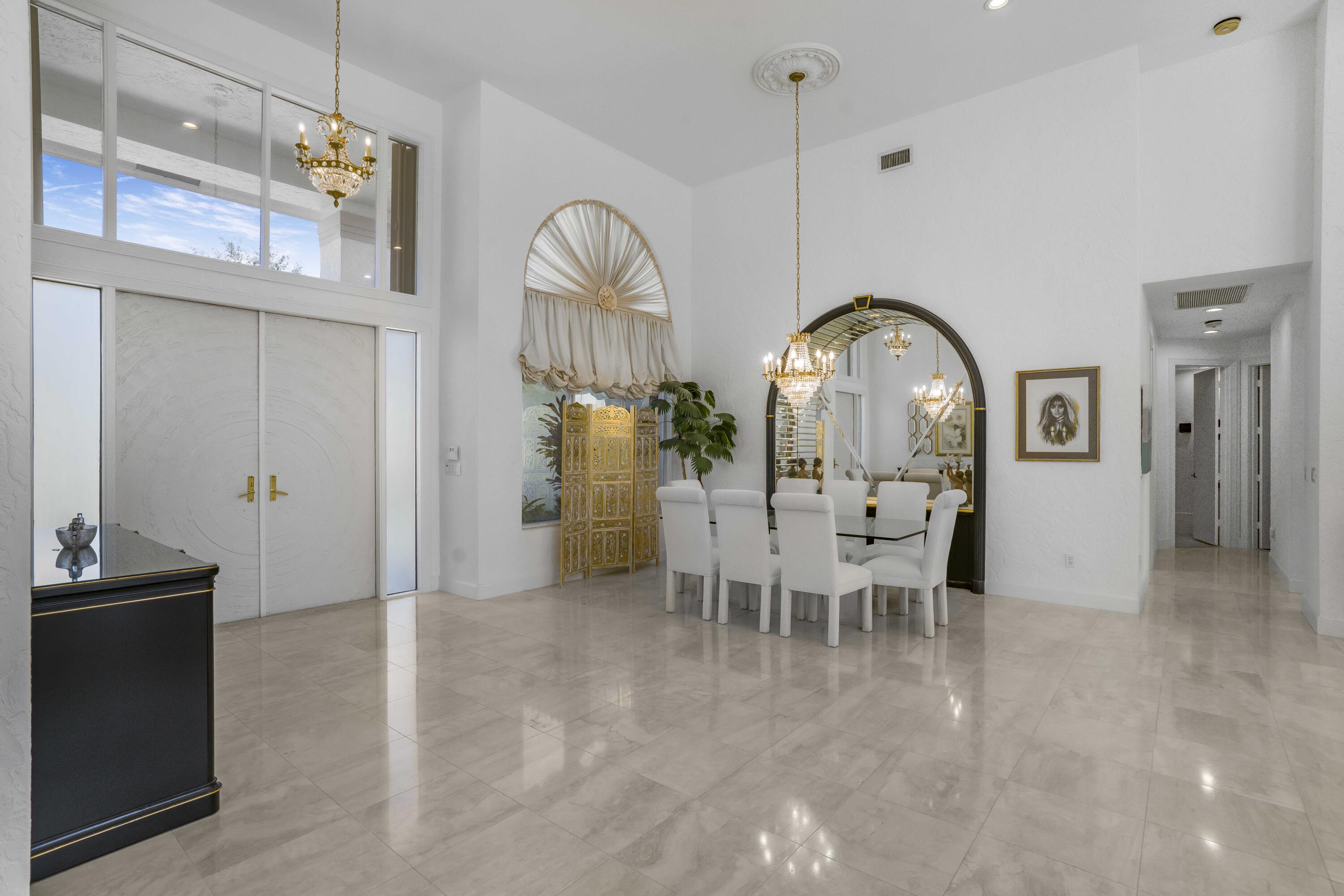 17611 Sealakes Drive