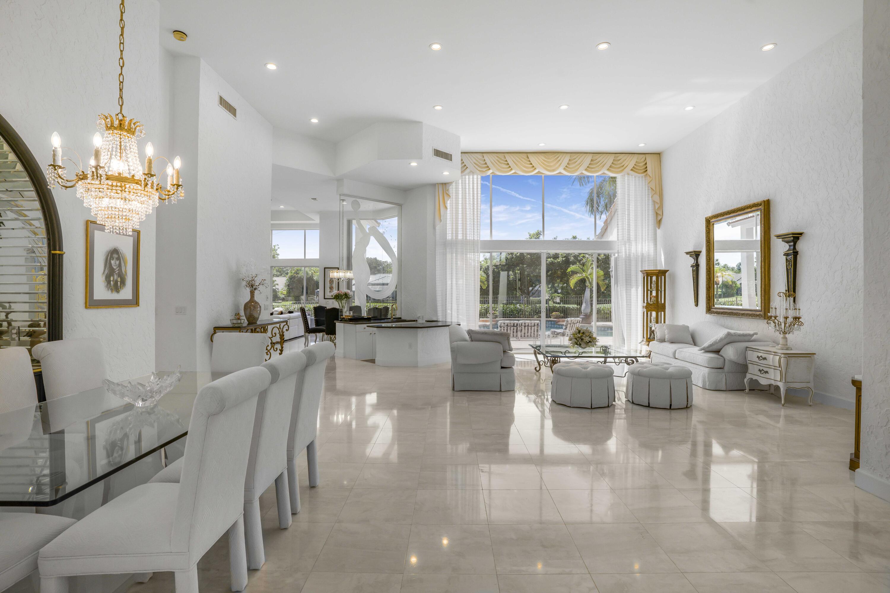 17611 Sealakes Drive