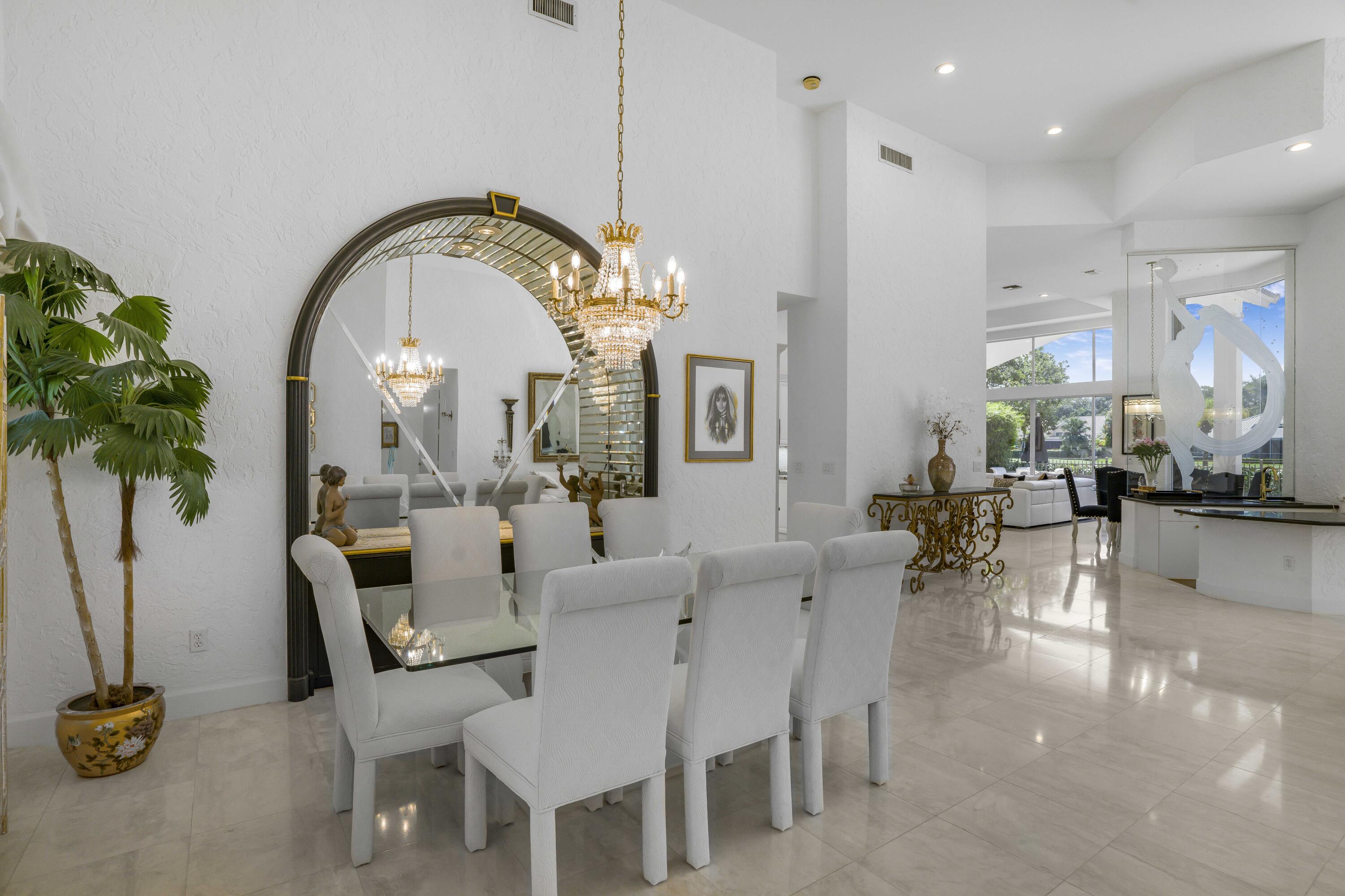 17611 Sealakes Drive