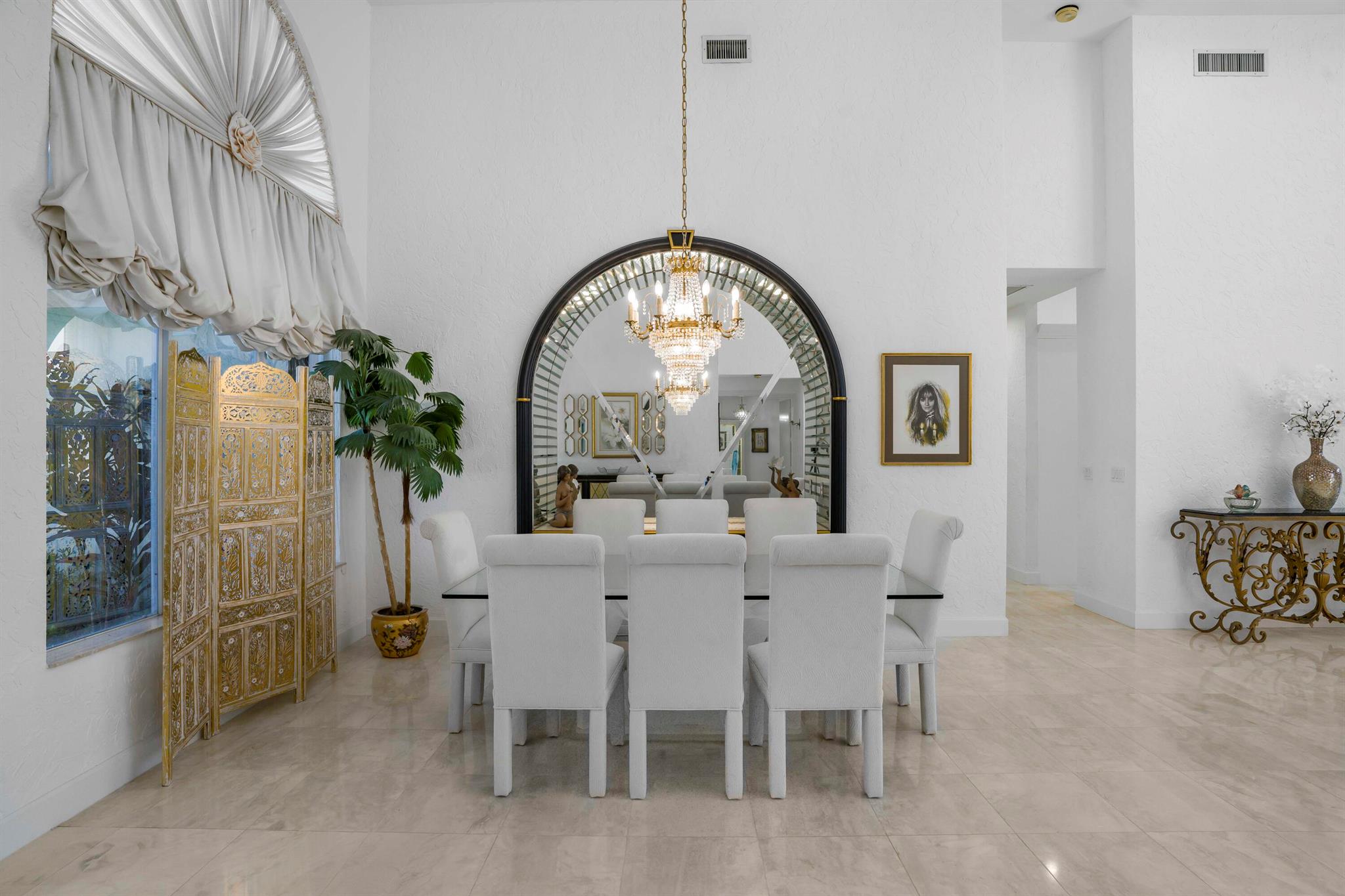 17611 Sealakes Drive