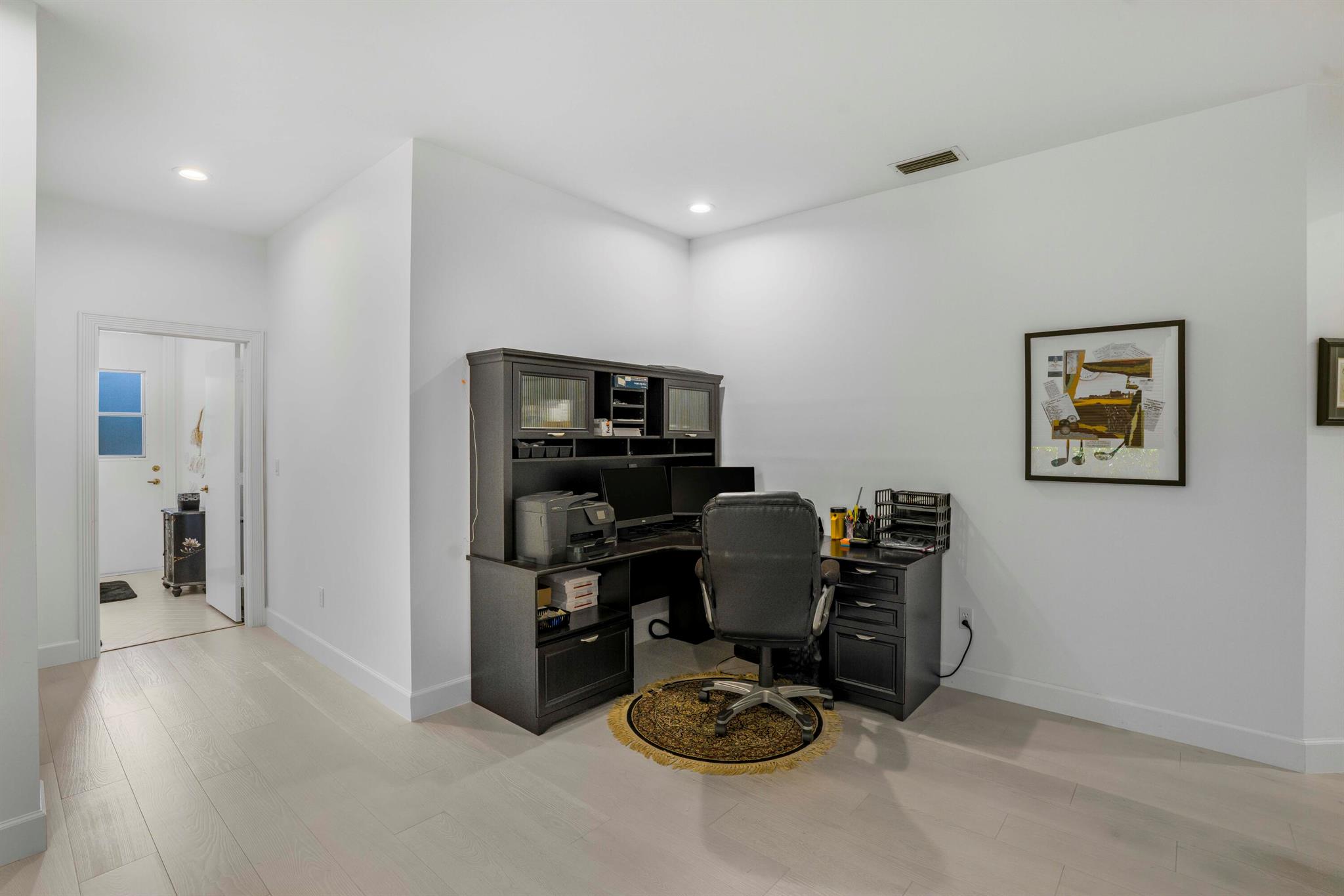 17611 Sealakes Drive