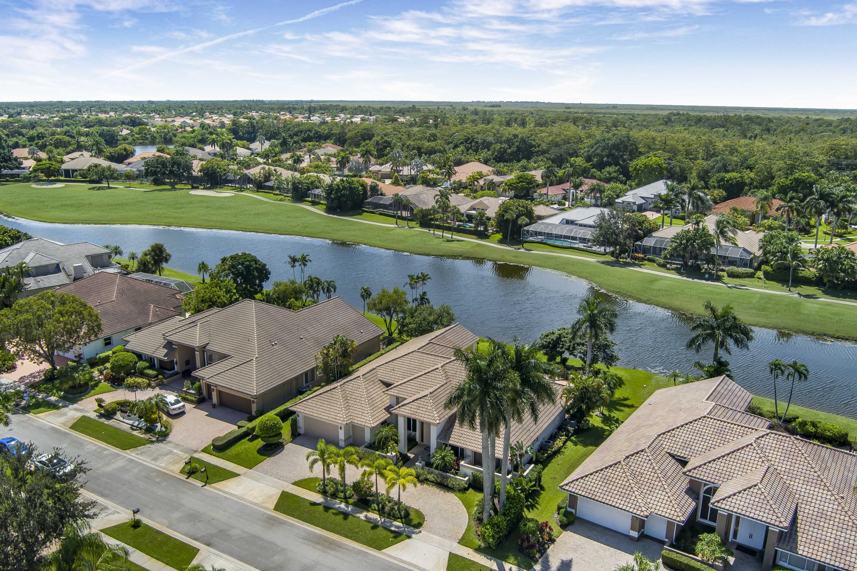 17611 Sealakes Drive