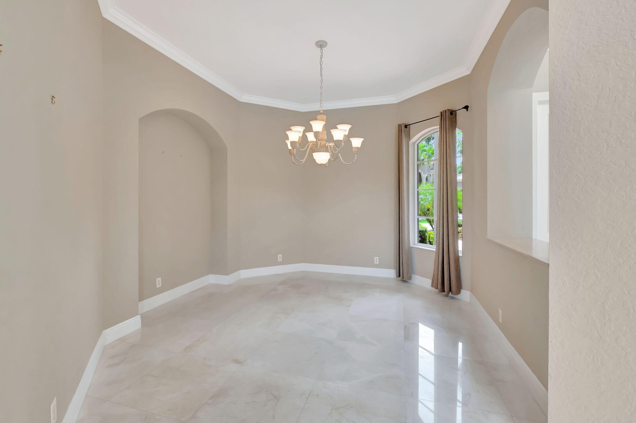 6645 Grande Orchid Way