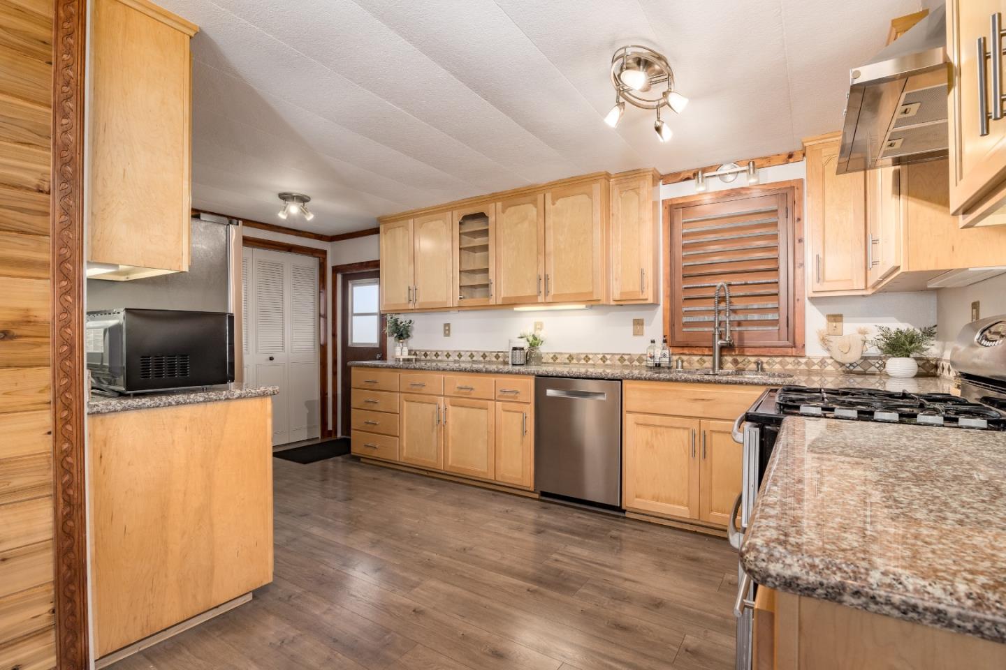 3710 Gross RD 30