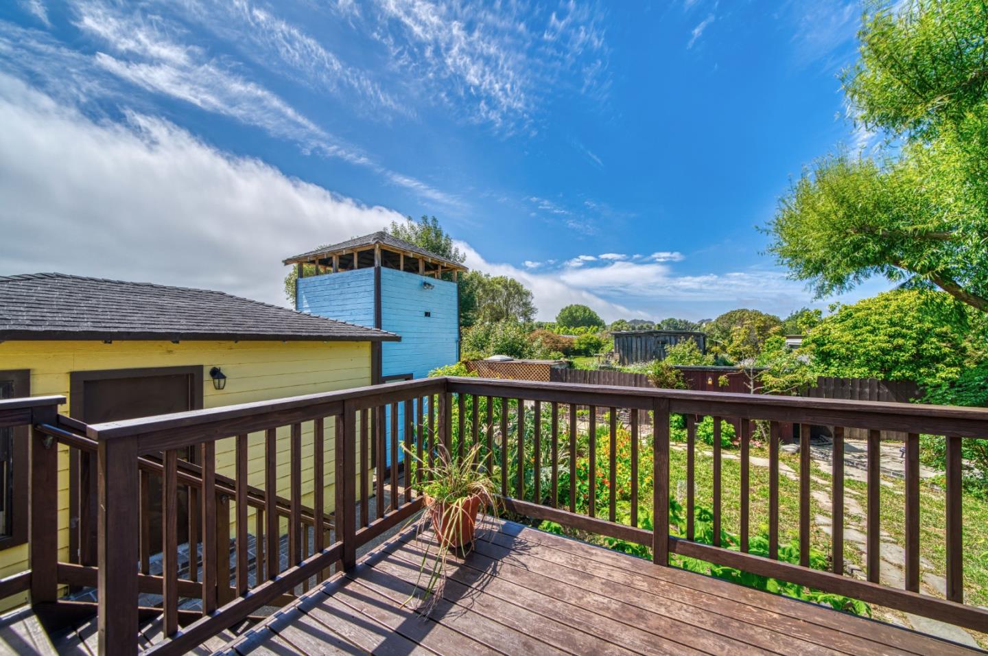 1441 Creek Road