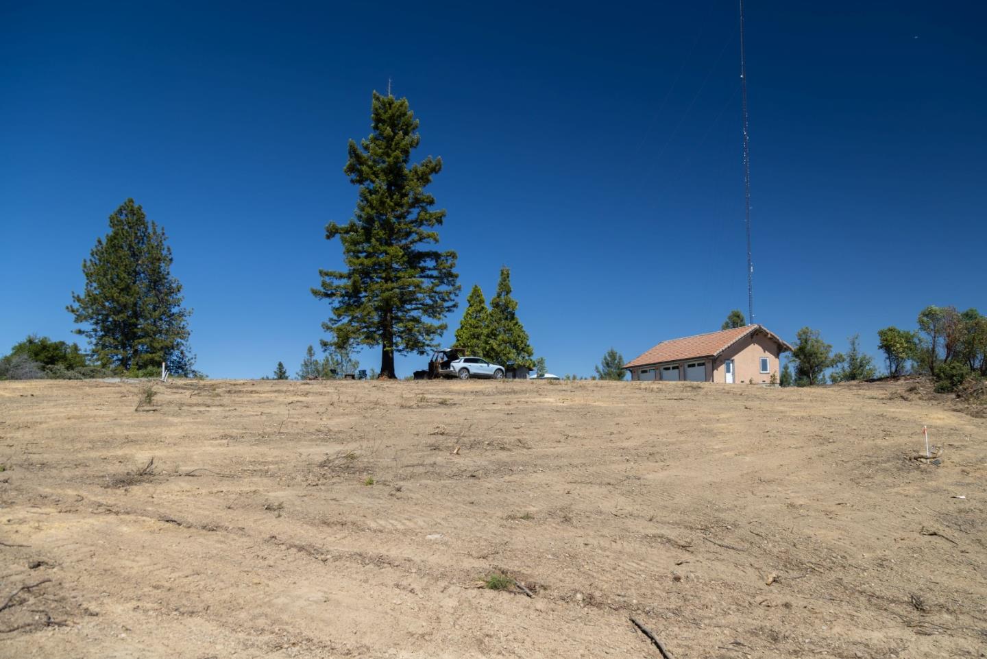 301 Red Dog Ridge