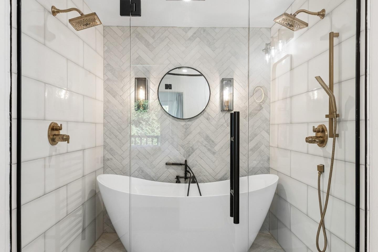 37 La Playa Street 37