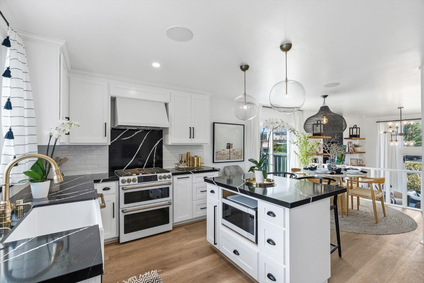 37 La Playa Street 37