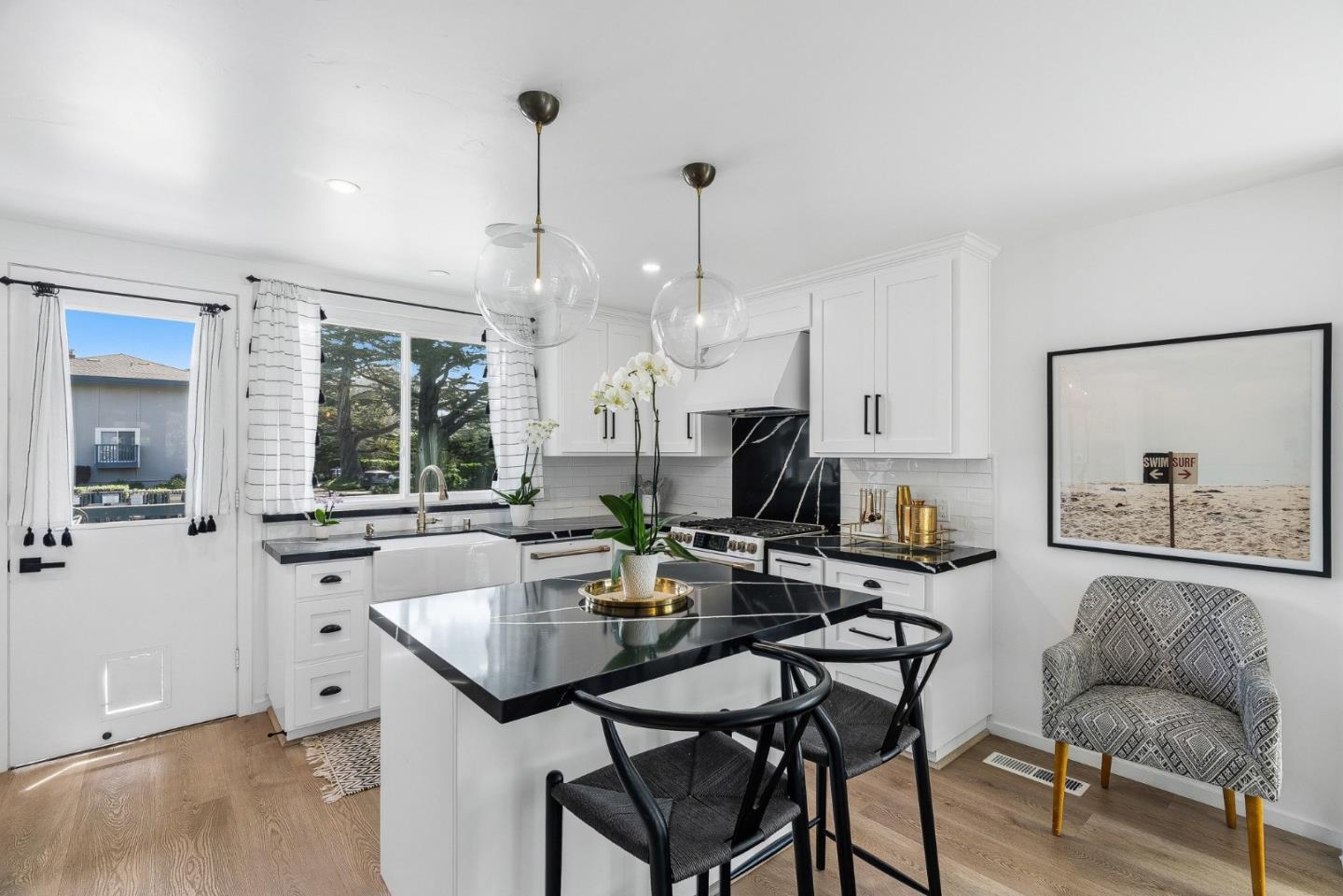 37 La Playa Street 37