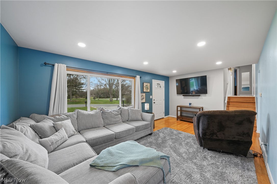 3263 Overlook Drive
