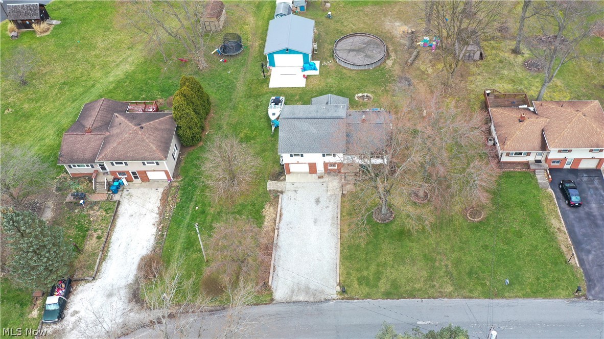3263 Overlook Drive
