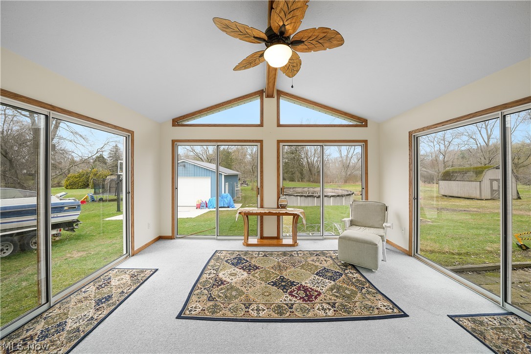 3263 Overlook Drive