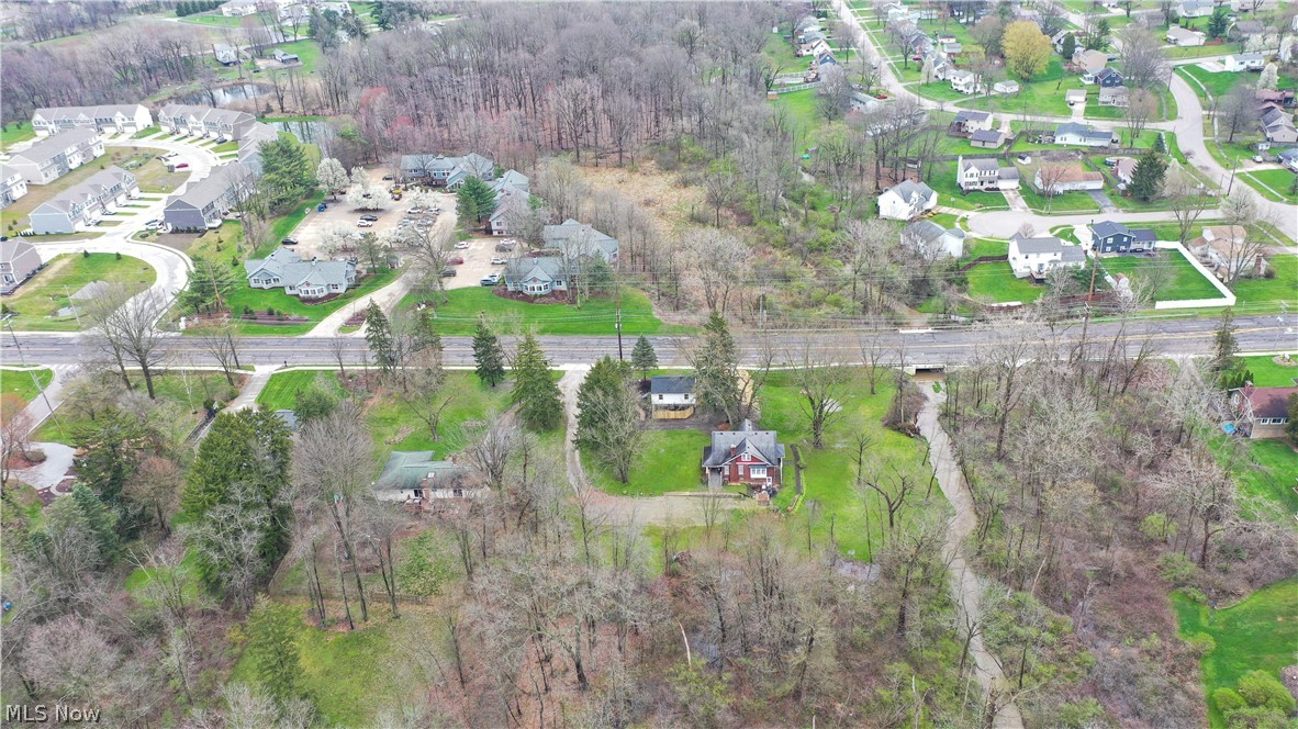 4814 Darrow Road