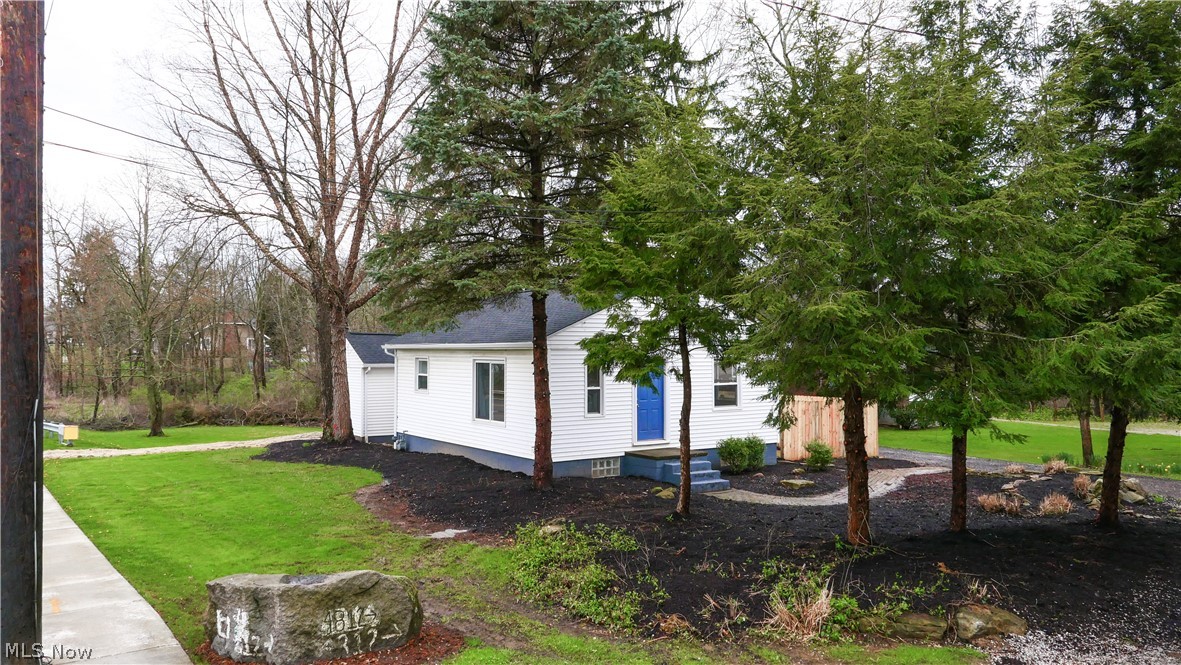 4814 Darrow Road