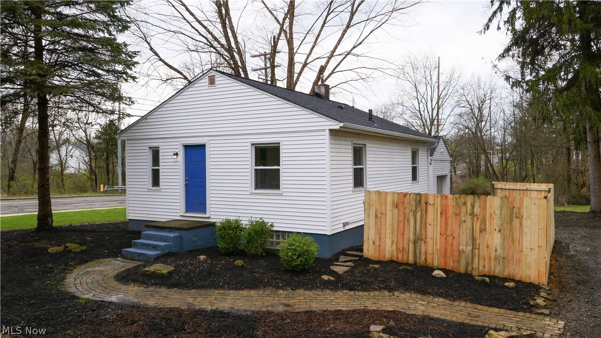 4814 Darrow Road
