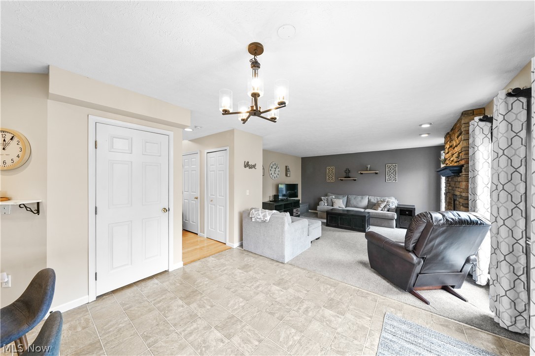 1223 Tinkers Green Drive