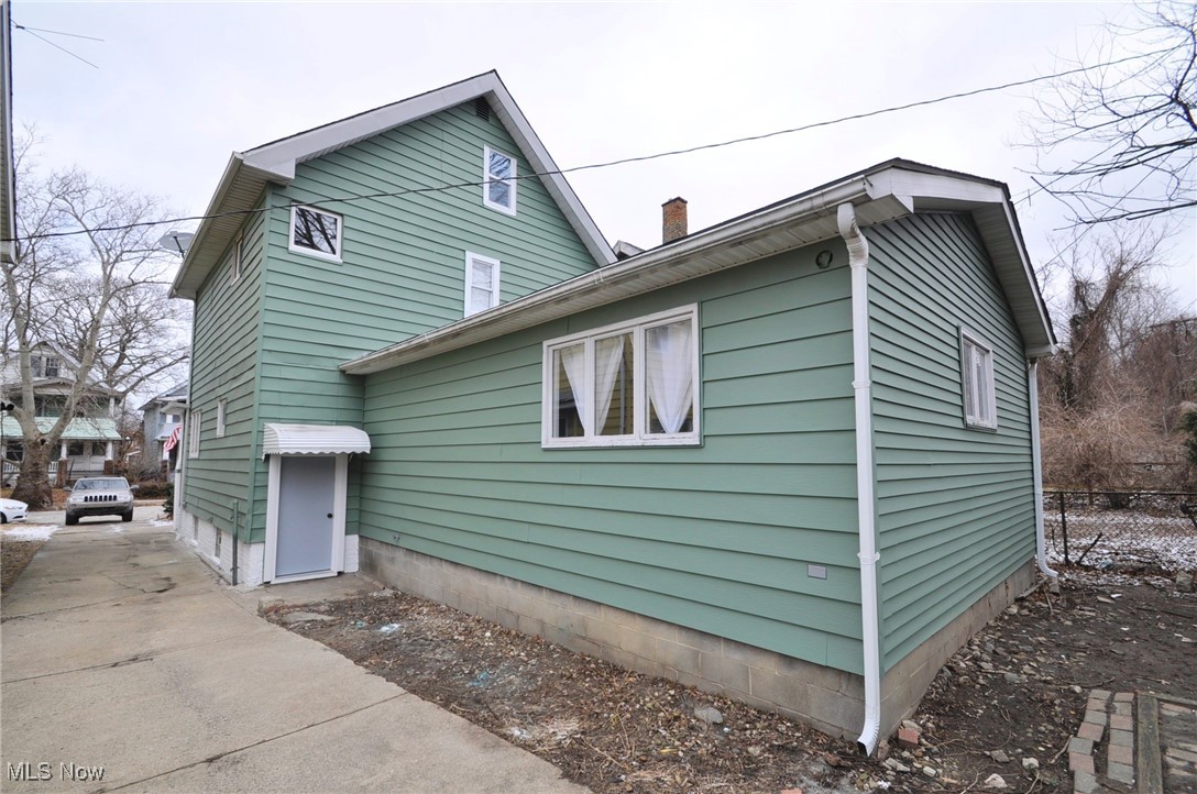 13912 Glenside Road