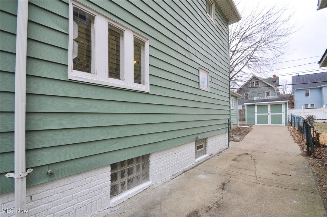 13912 Glenside Road